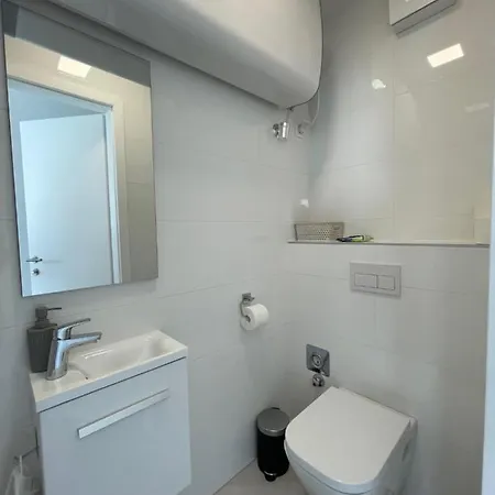 Apartment Izi